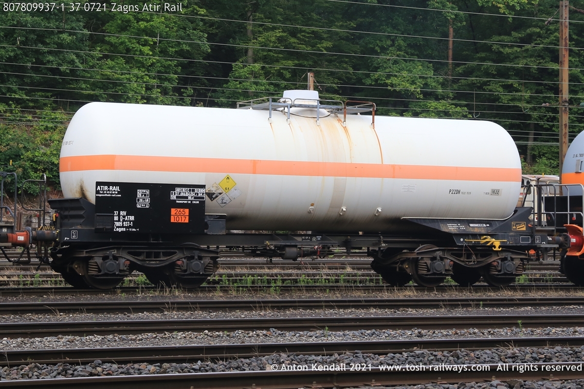 807809937-1_37 0721 Zagns Atir Rail.JPG